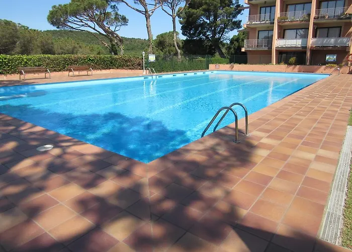 Pinos Per 4 Persones Amb Piscina Comunitaria A L'urbanitzacio Pinos *