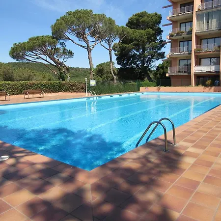 Pinos Per 4 Persones Amb Piscina Comunitària A L'urbanització Pinos *