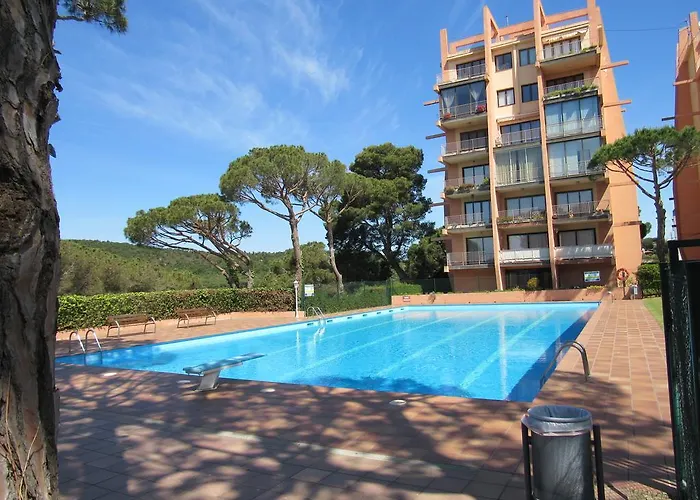 Daire Pinos Per 4 Persones Amb Piscina Comunitaria A L'urbanitzacio Pinos Platja d'Aro