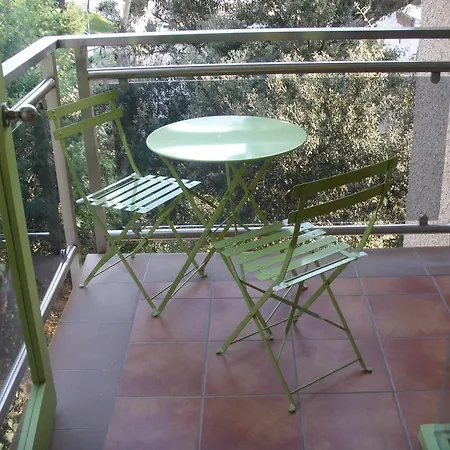 Pinos Per 4 Persones Amb Piscina Comunitaria A L'urbanitzacio Pinos Apartment *