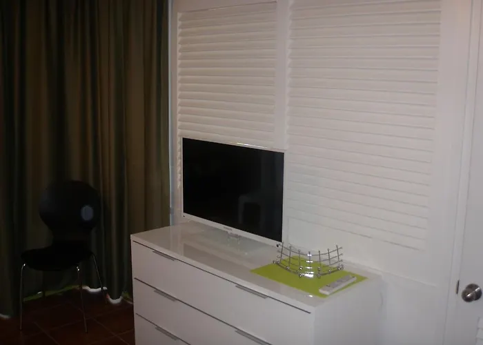 Apartment Pinos Per 4 Persones Amb Piscina Comunitaria A L'urbanitzacio Pinos *